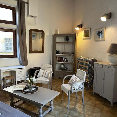 La Maison Des Hautures Arles Luaran gambar