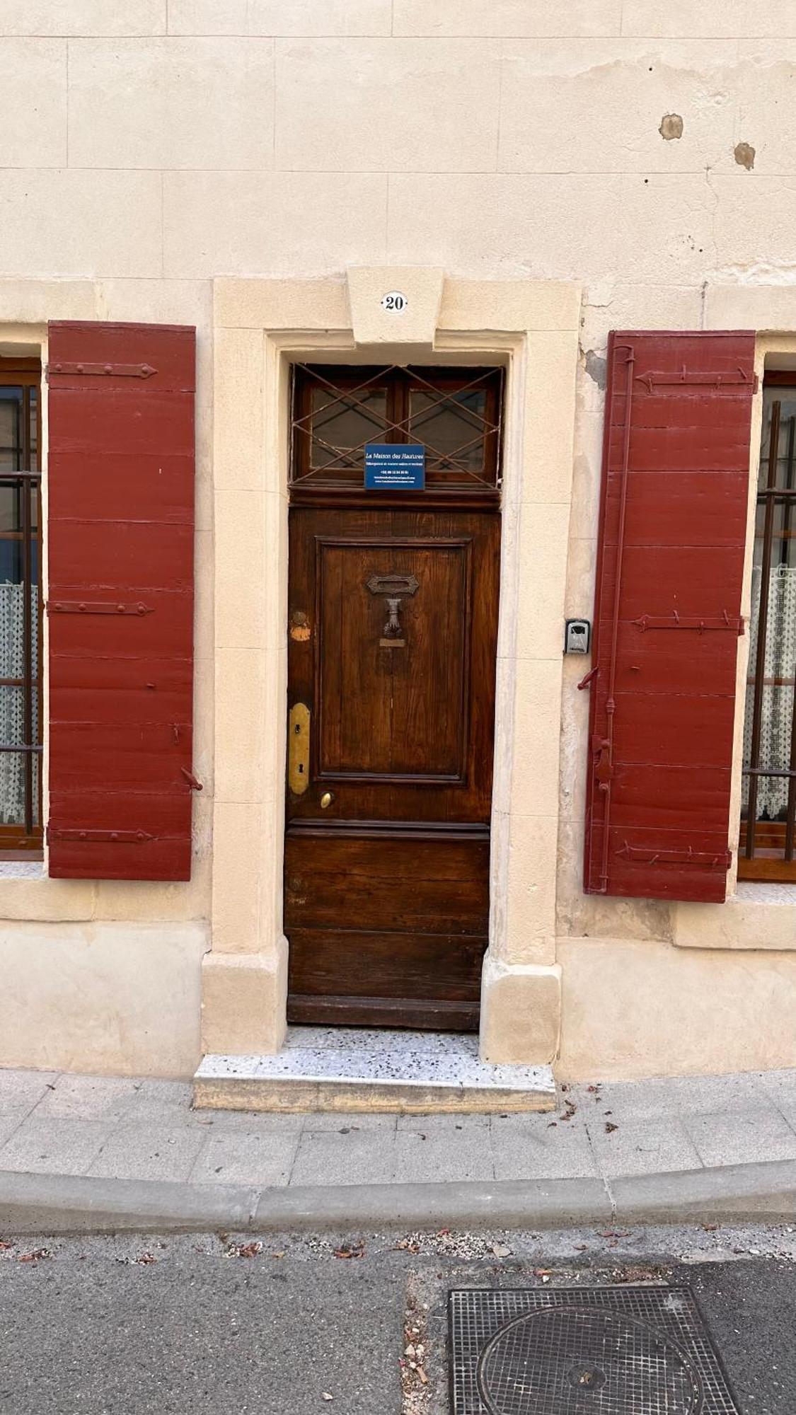 La Maison Des Hautures Arles Luaran gambar